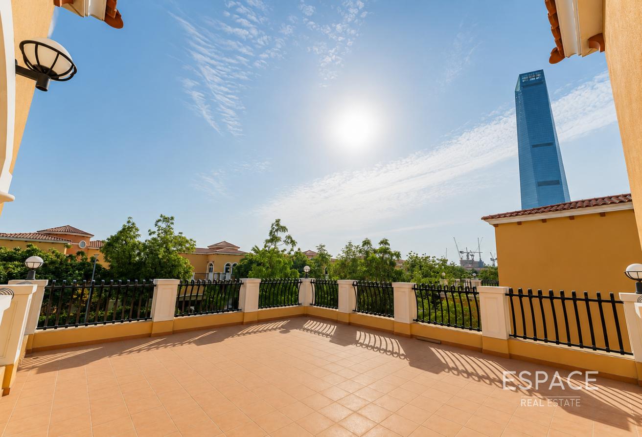 Large Plot | Back to Back | Well Maintained photo 20