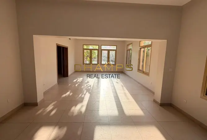 156938430 - Property Image 3