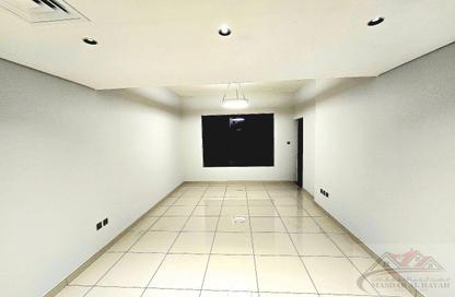 Apartment - 1 Bedroom - 2 Bathrooms for rent in Muwaileh 29 Building - Muwaileh - Sharjah