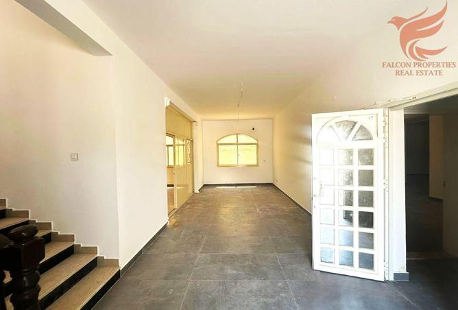 80251041 - Property Image 2