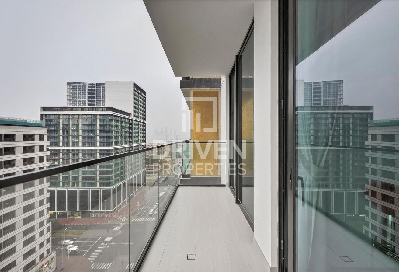 Prime Location | High Floor | 4 Cheques Avaialble photo 13