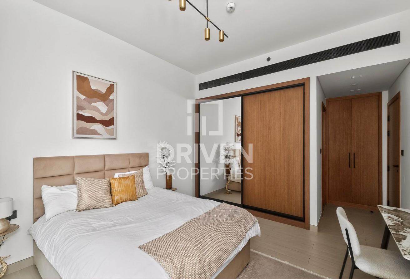 Prime Location | High Floor | 4 Cheques Avaialble photo 8