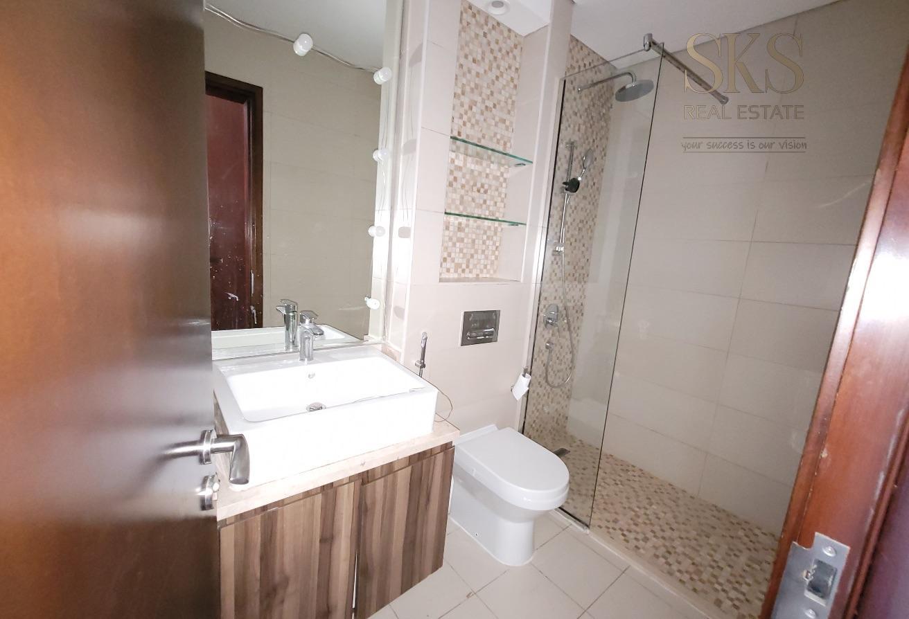 Luxury Villa in Al Barsha 1 Minutes from Mall of photo 25