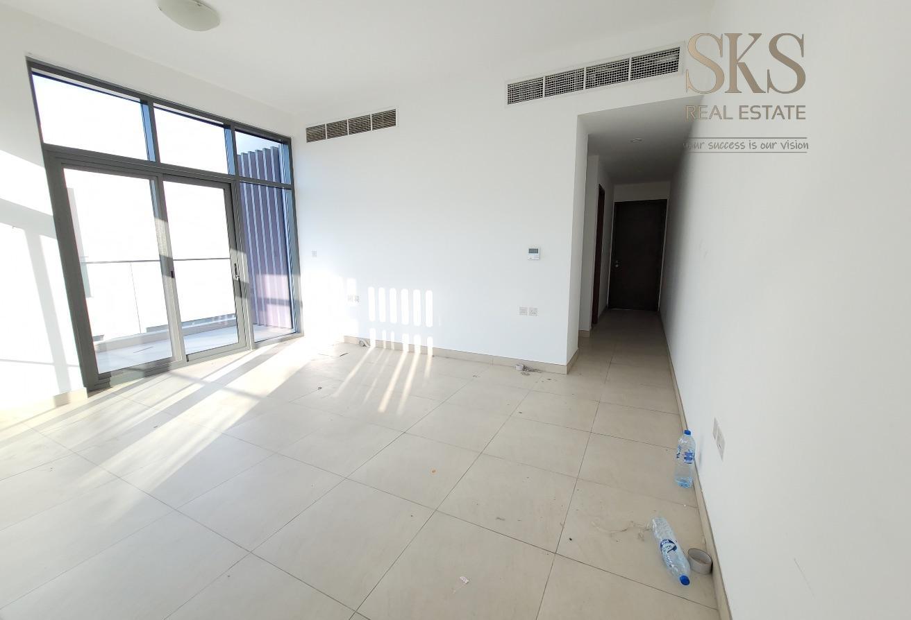Luxury Villa in Al Barsha 1 Minutes from Mall of photo 8
