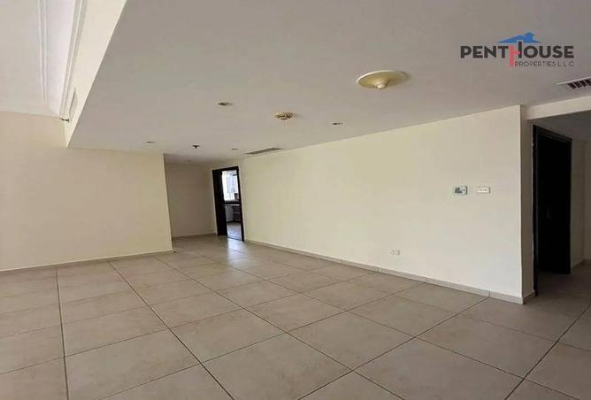 105987178 - Property Image 3