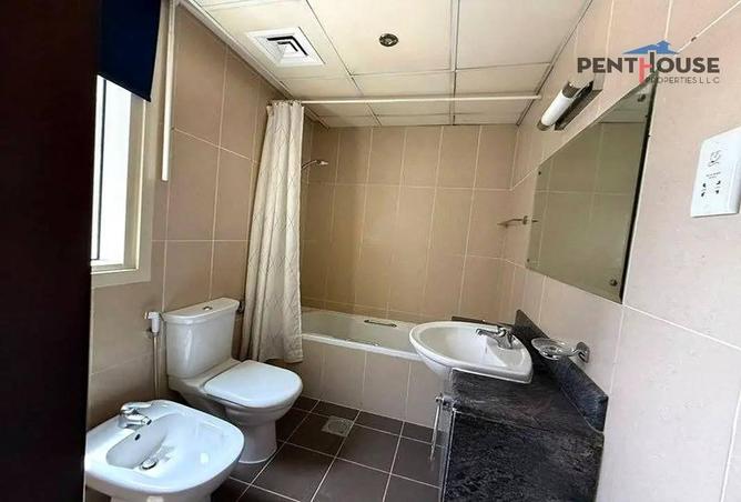 105987178 - Property Image 3