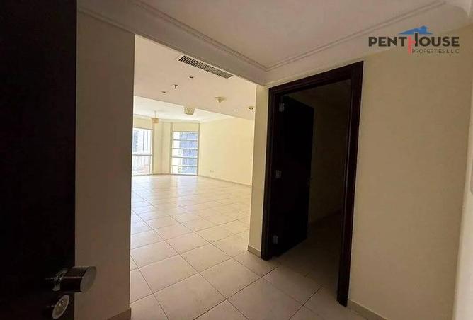 105987178 - Property Image 2