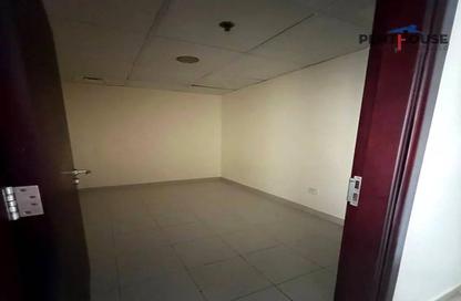 شقة - 2 غرف نوم - 2 حمامات للايجار في أبراج شاطئ البحيرة - (JLT) مجمع Y - أبراج بحيرات الجميرا - دبي