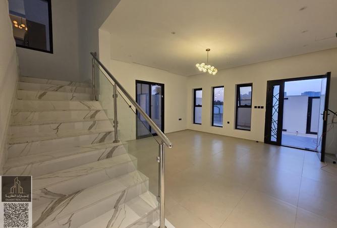 56546333 - Property Image 2