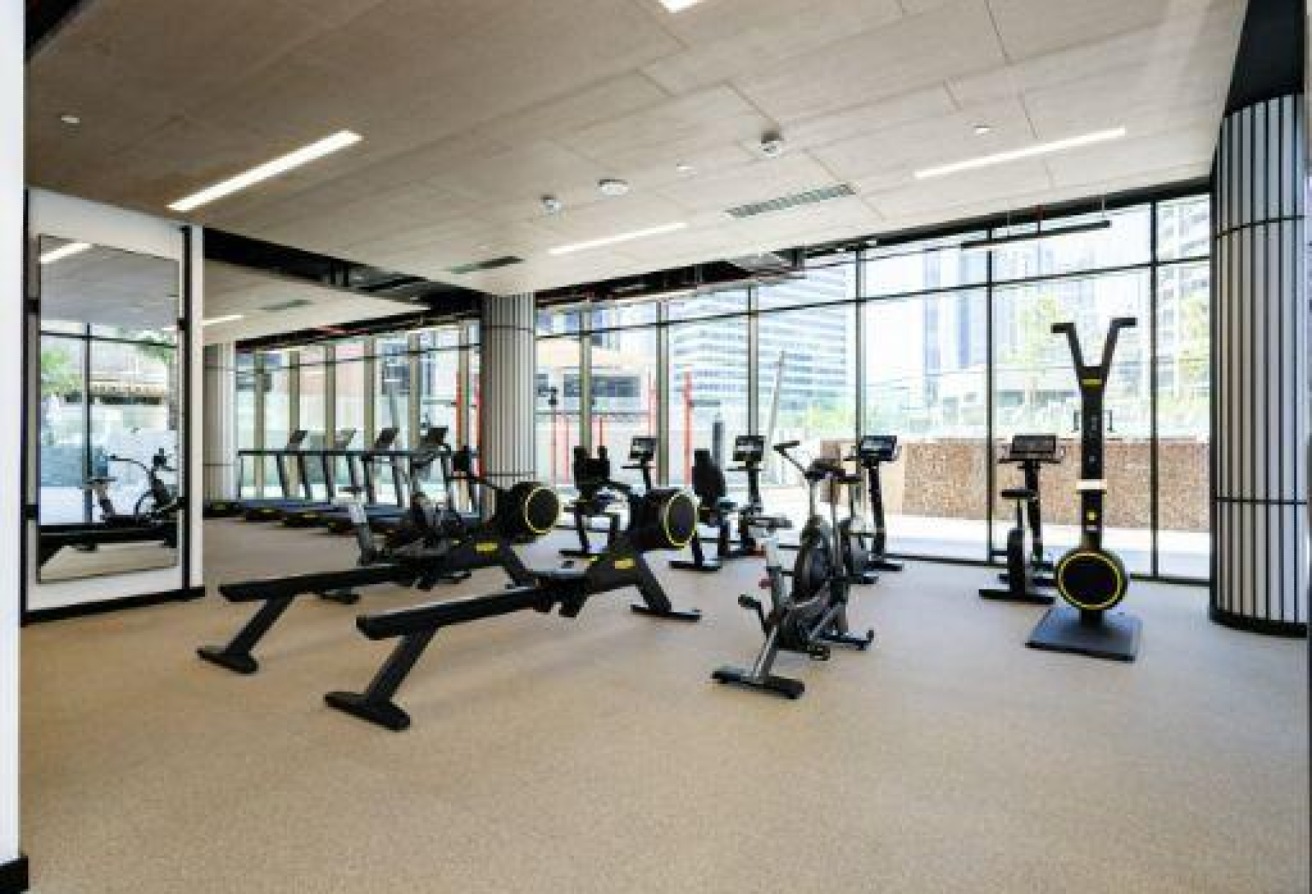 BURJ KHALIFA VIEW | FULLY FURNISHED | VACANT - 12