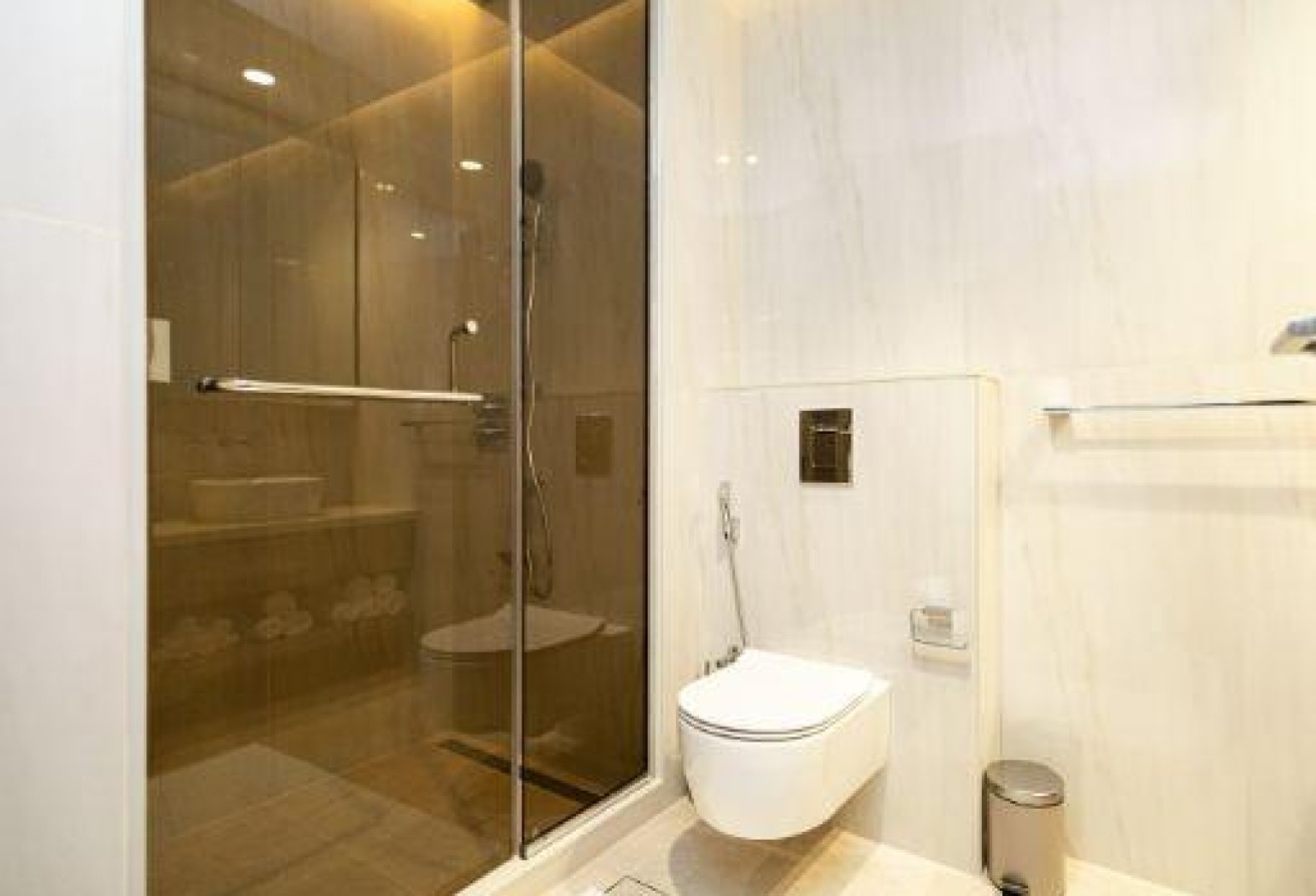 BURJ KHALIFA VIEW | FULLY FURNISHED | VACANT - 9