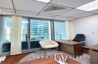 Office Space - Studio for rent in Iris Bay - Business Bay - Dubai