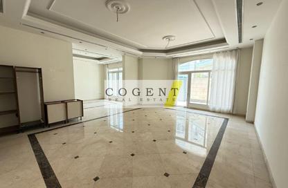Villa - 5 Bedrooms - 6 Bathrooms for rent in Umm Suqeim 2 Villas - Umm Suqeim 2 - Umm Suqeim - Dubai Villa - 5 Bedrooms - 6 Bathrooms for rent in Umm Suqeim 2 Villas - Umm Suqeim 2 - Umm Suqeim - Dubai