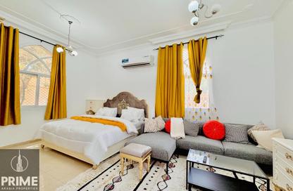 Apartment - Studio - 1 Bathroom for rent in Al Dhafrah Street - Al Mushrif - Abu Dhabi