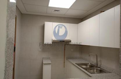 Apartment - 1 Bedroom - 2 Bathrooms for rent in Al Nasr Central Building - Oud Metha - Bur Dubai - Dubai