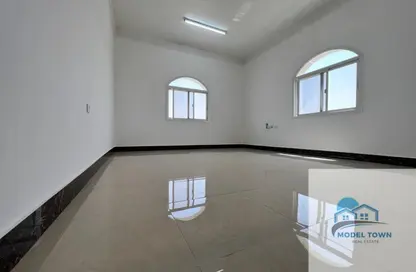 شقة - 1 حمام للايجار في فيلات مدينة خليفة آيه - مدينة خليفة أ - مدينة خليفة - أبوظبي