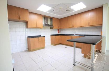Apartment - 2 Bedrooms - 3 Bathrooms for rent in Building 110 - Contemporary Cluster - Discovery Gardens - Dubai