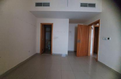 Apartment - 1 Bedroom - 2 Bathrooms for rent in Industrial Area 17 - Sharjah Industrial Area - Sharjah