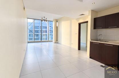 Apartment - 1 - 2 for rent in Panoramic Tower - Dubai Marina - Dubai