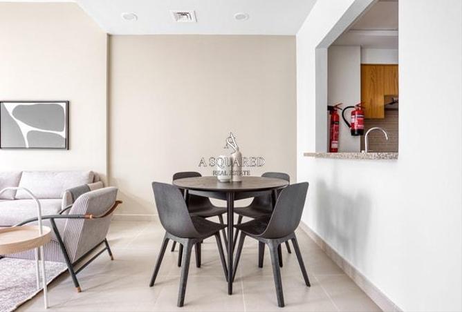 98274487 - Property Image 2