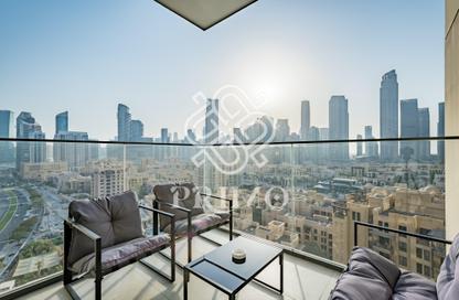 Apartment - 2 Bedrooms - 2 Bathrooms for rent in Burj Royale - Downtown Dubai - Dubai