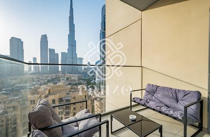 Apartment - 2 Bedrooms - 2 Bathrooms for rent in Burj Royale - Downtown Dubai - Dubai
