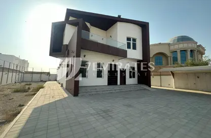 فيلا - 5 غرف نوم - 6 حمامات للايجار في الخوانيج 2 - الخوانيج - دبي