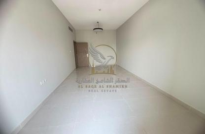 Apartment - 3 Bedrooms - 4 Bathrooms for rent in Al Jurf Industrial 2 - Al Jurf Industrial - Ajman