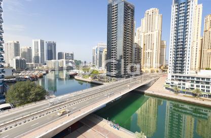 Apartment - 2 Bedrooms - 4 Bathrooms for rent in The Waves Tower B - The Waves - Dubai Marina - Dubai