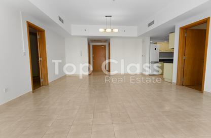 Apartment - 2 Bedrooms - 4 Bathrooms for rent in The Waves Tower B - The Waves - Dubai Marina - Dubai