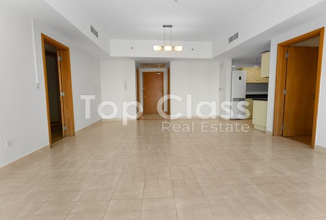 2BR + Maid | Full Marina View | Semi-furnished photo 3