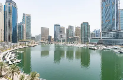 Apartment - 1 Bedroom - 2 Bathrooms for sale in The Point - Dubai Marina - Dubai