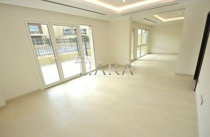 Villa - 4 Bedrooms - 5 Bathrooms for rent in Villa Lantana 1 - Villa Lantana - Dubai Science Park - Dubai