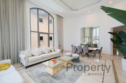 Villa - 5 Bedrooms - 6 Bathrooms for rent in Garden Homes Frond O - Garden Homes - Palm Jumeirah - Dubai
