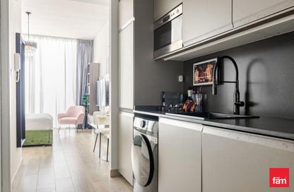 Apartment - Studio - 1 Bathroom for rent in Bloom Towers B - Bloom Towers - District 10 - Jumeirah Village Circle - Dubai