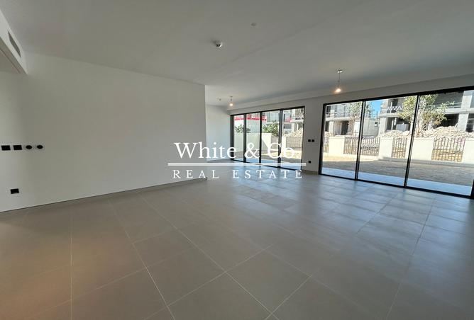 125182947 - Property Image 3