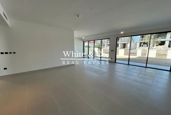 125182947 - Property Image 3