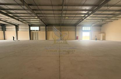 Warehouse - Studio - 1 for rent in Al Jlail - Al Sajaa - Sharjah