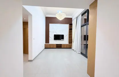 Apartment - 2 Bedrooms - 2 Bathrooms for rent in Souks Residential - Al Mamsha - Muwaileh - Sharjah