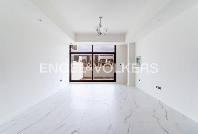 106853631 - Property Image 2