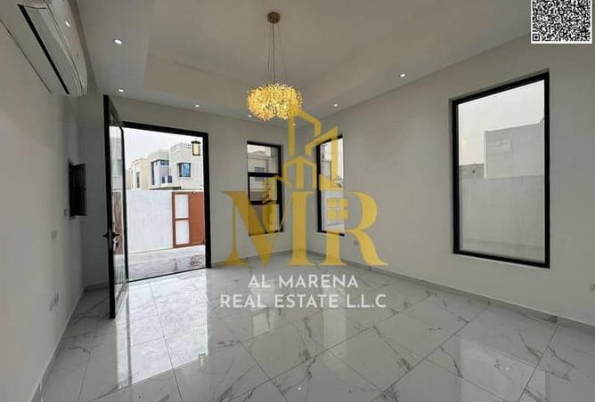 102418327 - Property Image 3