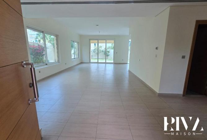 73842040 - صورة العقار 3