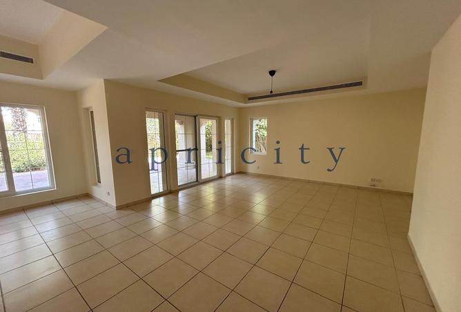 77363541 - صورة العقار 2