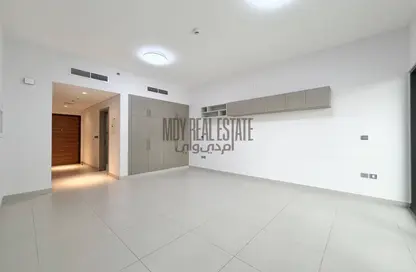 Apartment - Studio - 1 Bathroom for rent in Al Waleed Garden 2 - Al Waleed Garden - Al Jaddaf - Dubai