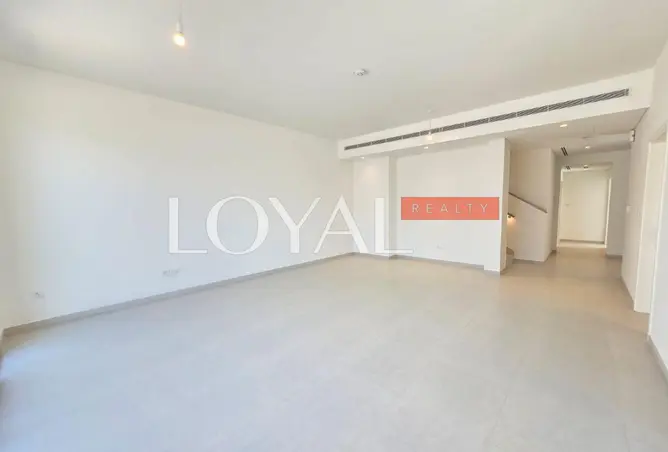 152374031 - Property Image 2