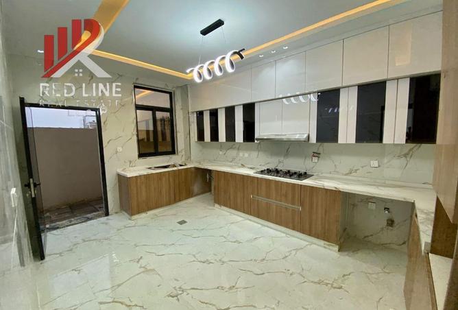 106853323 - Property Image 2
