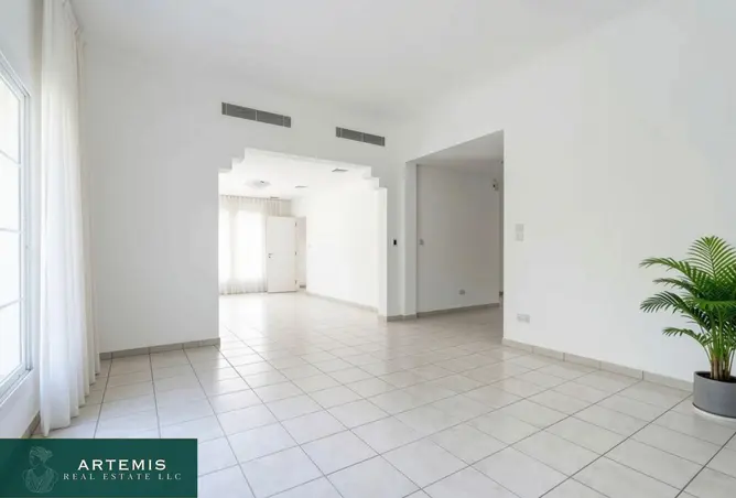 152848357 - Property Image 2