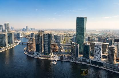 Apartment - 4 Bedrooms - 5 Bathrooms for sale in Peninsula Four - Peninsula - Business Bay - Dubai