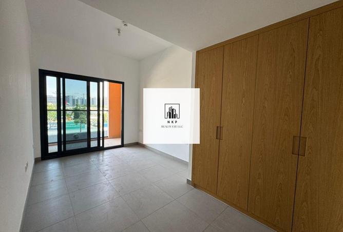 78593366 - صورة العقار 3