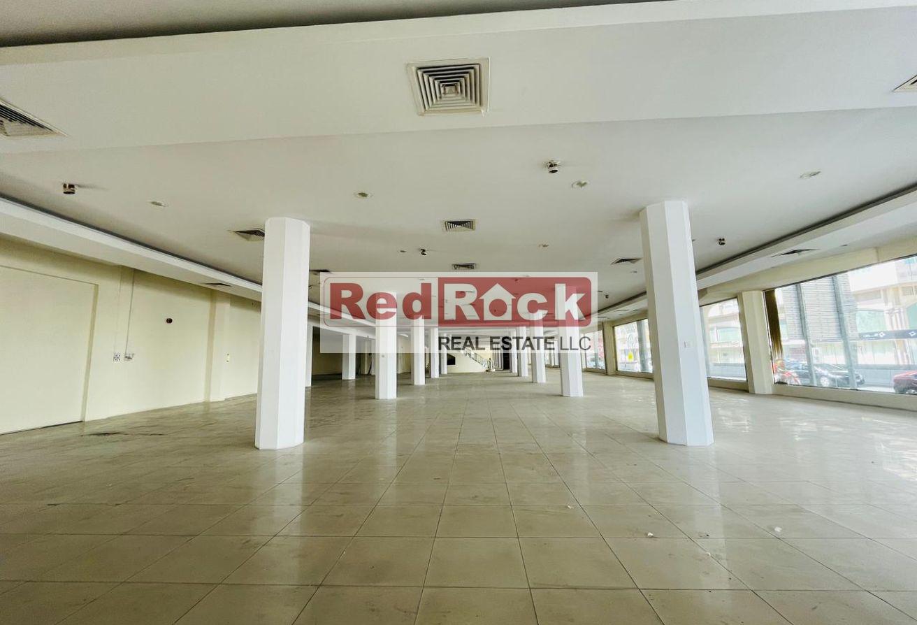 High Exposure Location 20,000 Sqft AC Showroom